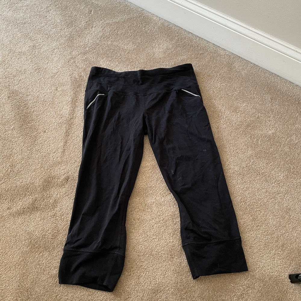 Athleta crop pants